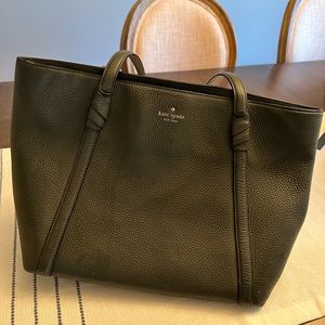 Kate spade tote - deep green - Daniels drive